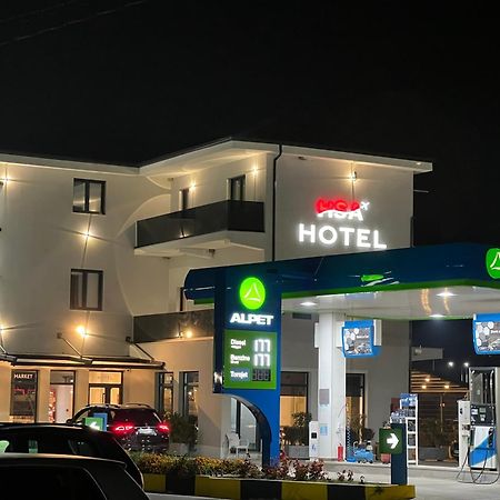 Side Airport Hotel Круя Экстерьер фото
